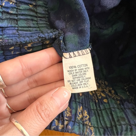 Vintage 90s 2 Piece Dark Blue Floral Belted Skirt and Top Set Size Small - Picture 12 of 13